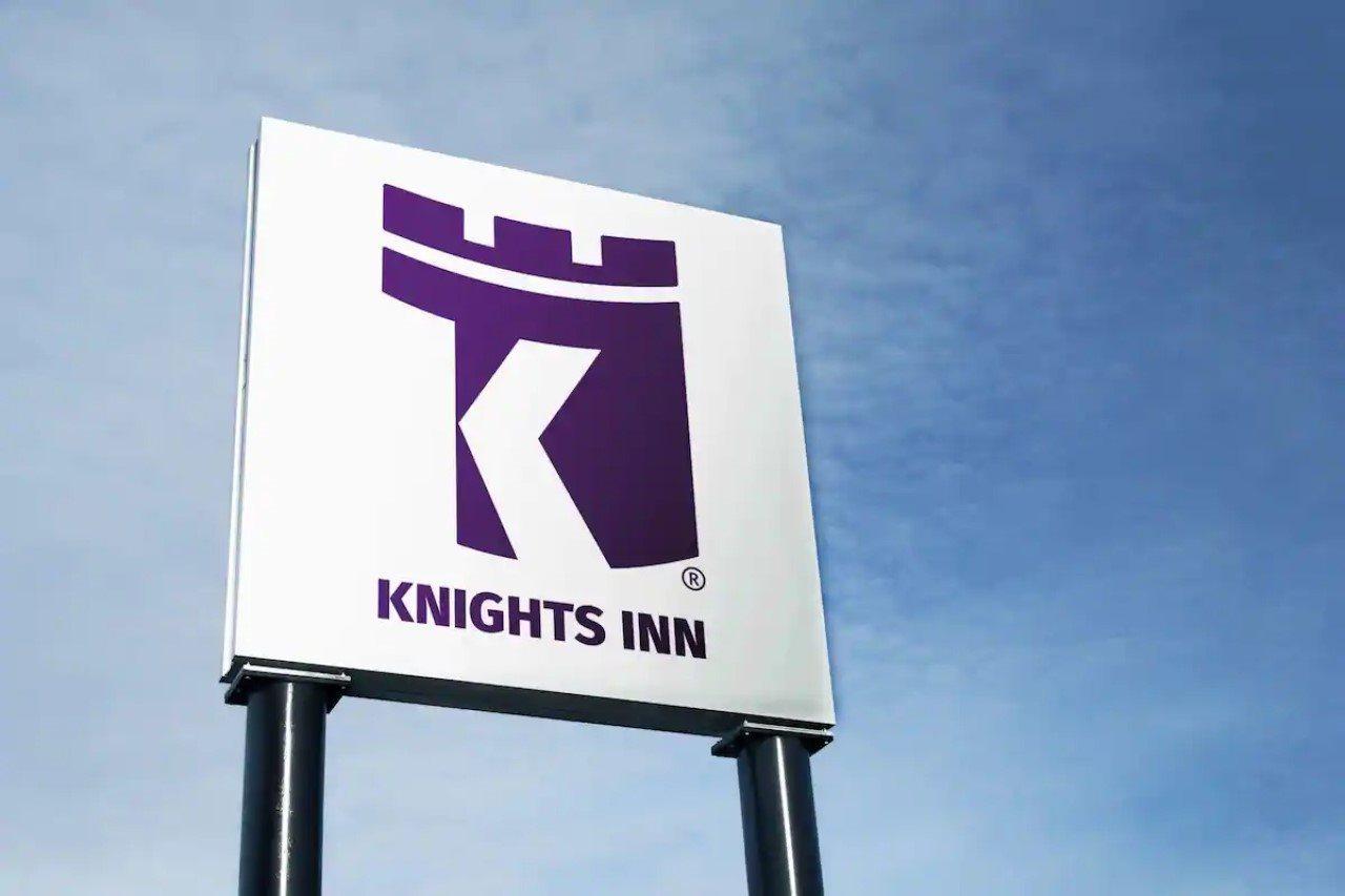 Knights Inn Six Flags Lodge West エクステリア 写真