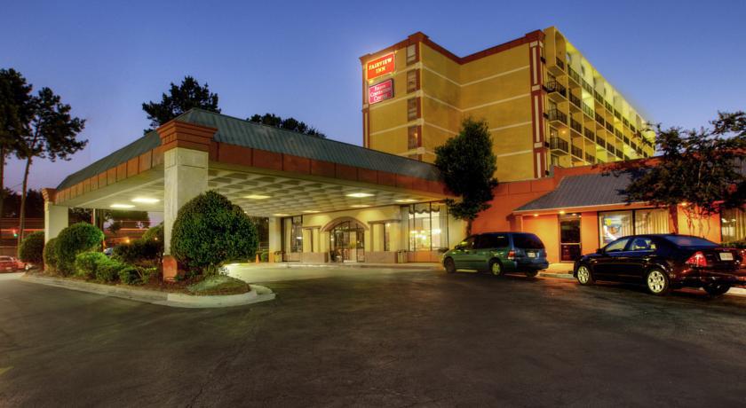 Knights Inn Six Flags Lodge West エクステリア 写真